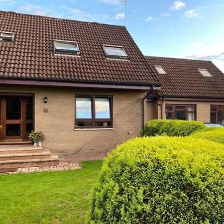 Lovely 1-Bed House In Стерлинг Экстерьер фото